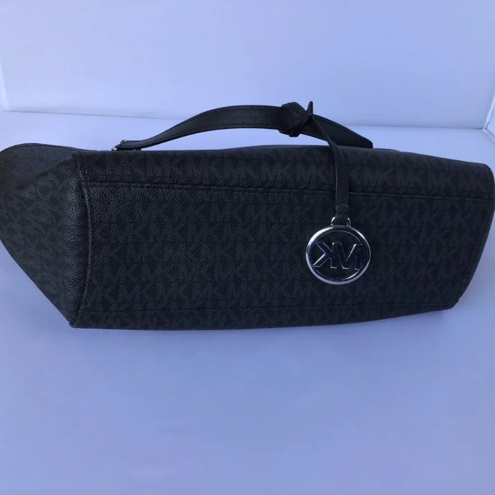 Michael Kors pre owned